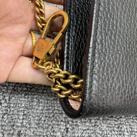 Gucci Soho Leather Shoulder Bag 599-030725 - Picture 13 of 15